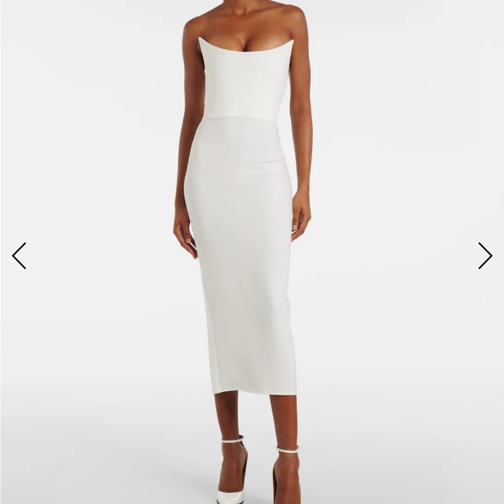 Alex Perry Elegant White Strapless Dress